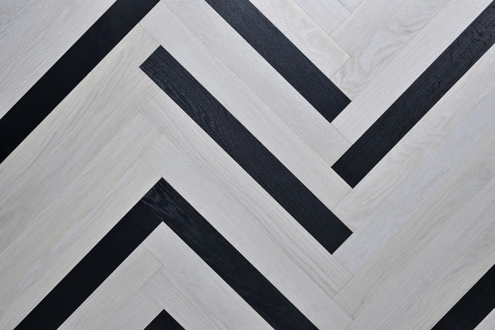 brix-legno-base-black-white